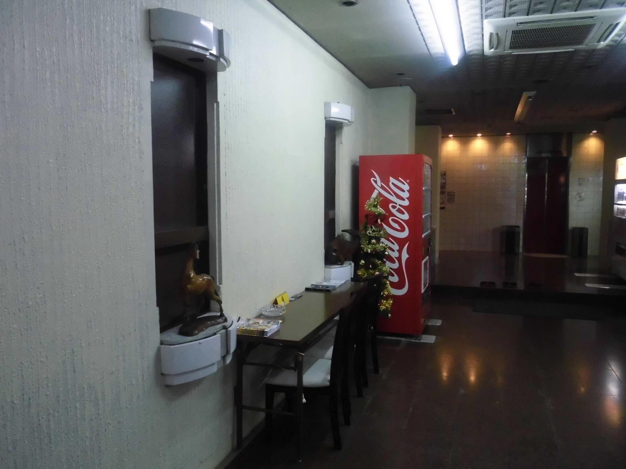 Park Inn Ōsaka Extérieur photo